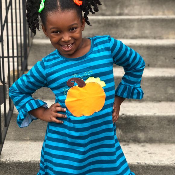 Meet your Posher, Michelle - Picture 1 of 1